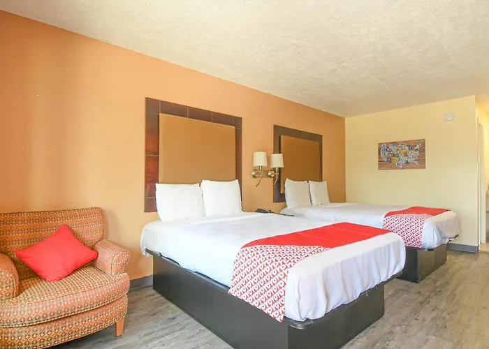 Scottish Inns & Suites - Woodlands Mall