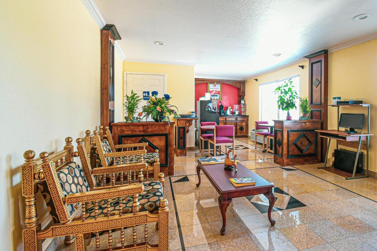 Scottish & - Woodlands Mall Hotel