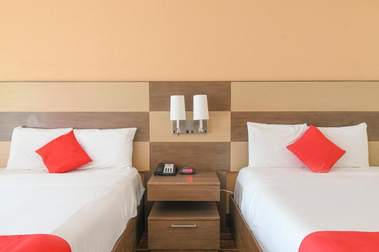 Hotel Scottish & - Woodlands Mall 2*